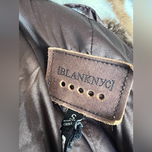 BLANKNYC cow print faux fur jacket size S - Picture 16 of 16